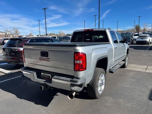 Used 2018 GMC Sierra 2500 SLT w/ Duramax Plus Package image 3