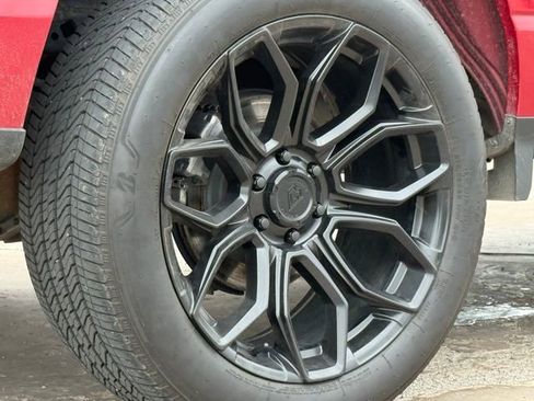 Used 2022 Ford F150 XLT w/ Equipment Group 302A High image 16