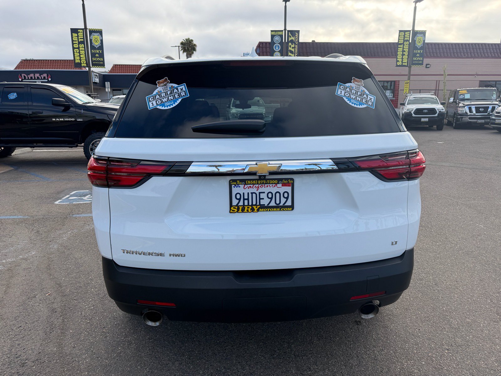 Used 2023 Chevrolet Traverse LT w/ LPO, Floor Liner Package AWD/4WD image 4