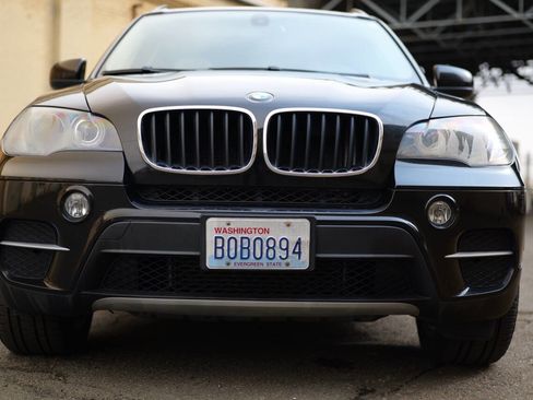Used 2011 BMW X5 xDrive35i image 22