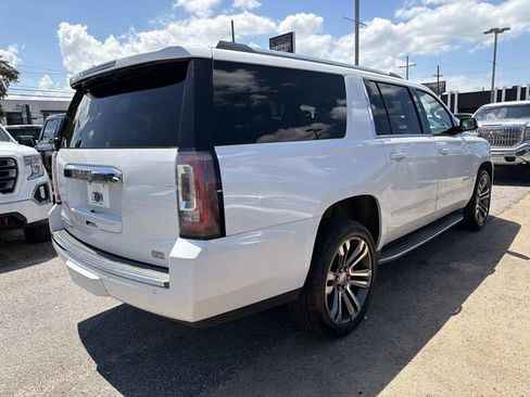 Used 2018 GMC Yukon XL Denali w/ Open Road Package RWD image 6
