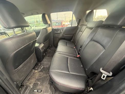 Used 2021 Toyota 4Runner TRD Off-Road Premium image 3