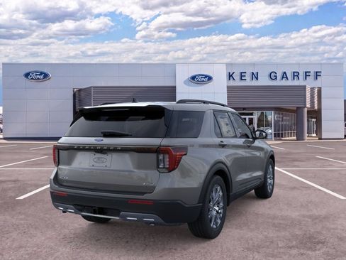 New 2026 Ford Explorer Active w/ Active Comfort Package AWD/4WD image 11