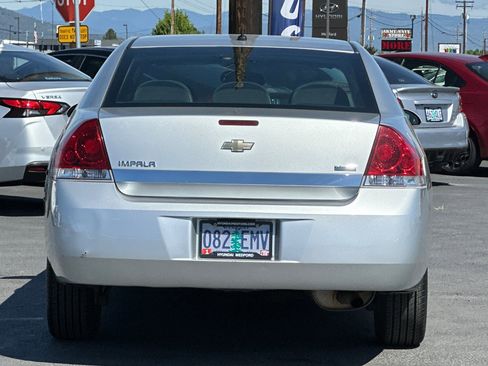 Used 2011 Chevrolet Impala LS FWD image 5