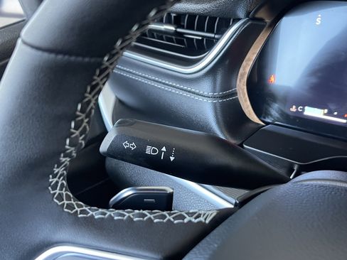 New 2026 Jeep Grand Cherokee L 4WD image 25