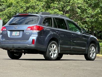 Used 2013 Subaru Outback 2.5i Limited w/ Moonroof Pkg