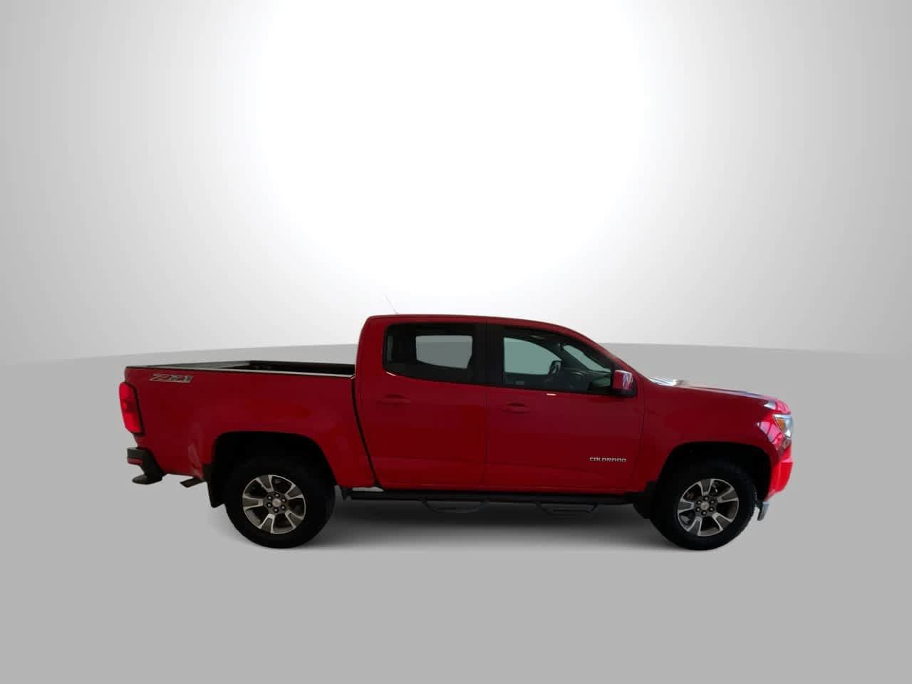 Used 2019 Chevrolet Colorado Z71 AWD/4WD image 9