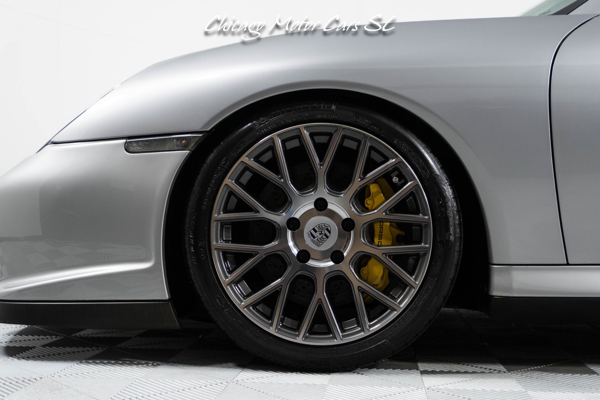 Used 2002 Porsche 911 GT2 RWD image 4