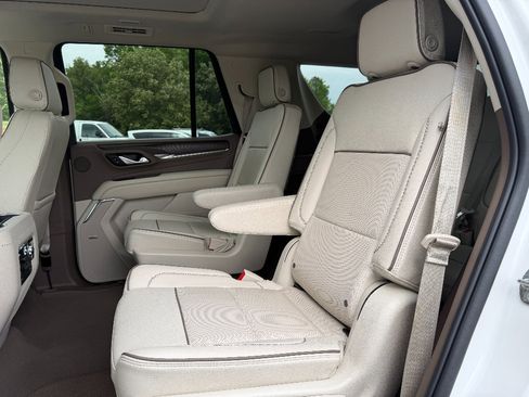 Used 2022 GMC Yukon Denali AWD/4WD image 26