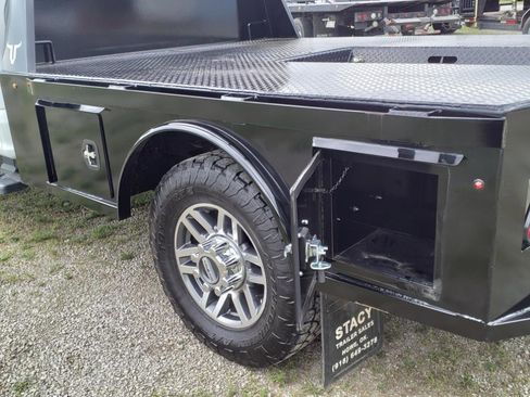 Used 2019 Ford F350 Lariat w/ Lariat Value Package image 17