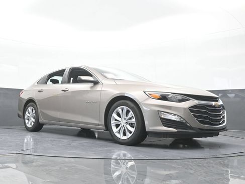 Used 2024 Chevrolet Malibu LT FWD image 61