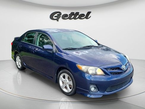 Used 2011 Toyota Corolla S FWD image 3