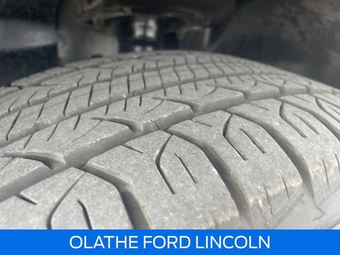 Used 2017 Jeep Cherokee Latitude FWD image 29