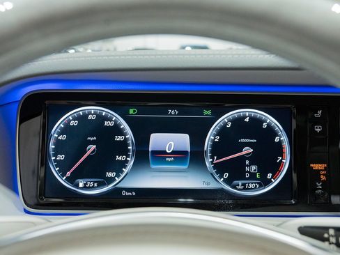 Used 2017 Mercedes-Benz S 550 4MATIC Sedan image 45