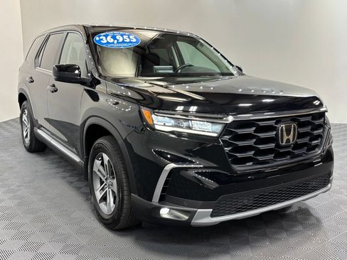 Certified 2023 Honda Pilot EX-L image 3