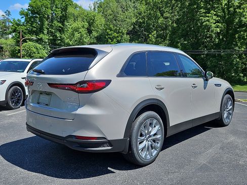 New 2026 MAZDA CX-90 3.3 Turbo w/ Preferred Package AWD/4WD image 6