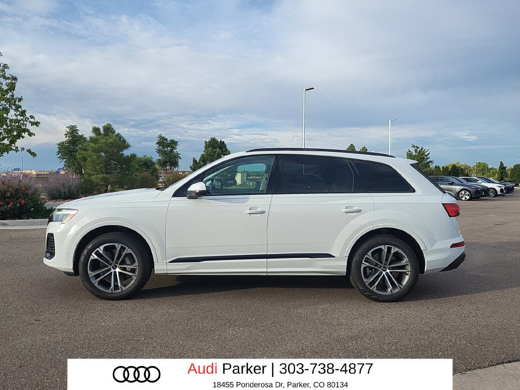 Used 2026 Audi Q7 2.0T Premium w/ Convenience Plus Package AWD/4WD image 2