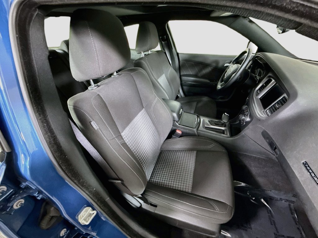 Used 2023 Dodge Charger SXT w/ Blacktop Package AWD/4WD image 32