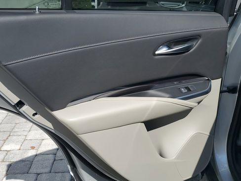 Used 2020 Cadillac XT4 Luxury image 10