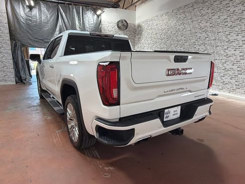 Used 2020 GMC Sierra 1500 Denali w/ Denali Premium Package AWD/4WD image 5