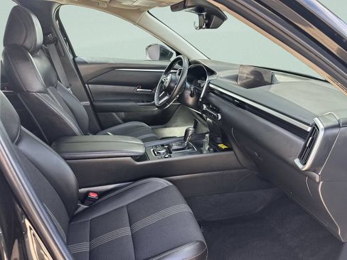 Used 2026 MAZDA CX-50 AWD 2.5 S w/ Preferred Pkg image 14