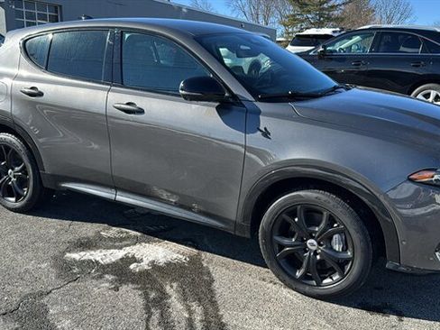 Used 2024 Dodge Hornet R/T w/ Tech Pack w/o Parking image 10