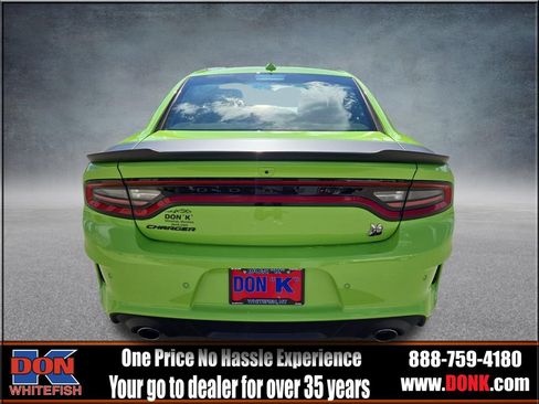 Used 2023 Dodge Charger Scat Pack RWD image 7