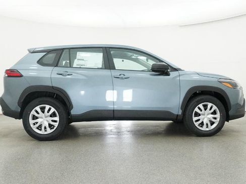 New 2026 Toyota Corolla Cross L image 48