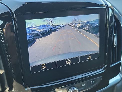 Certified 2023 Chevrolet Traverse LT image 28