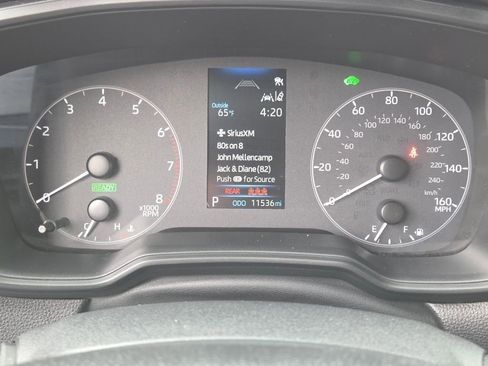 Used 2024 Toyota Corolla Cross AWD Hybrid image 31