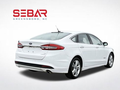Used 2018 Ford Fusion SE w/ Equipment Group 602A FWD image 7