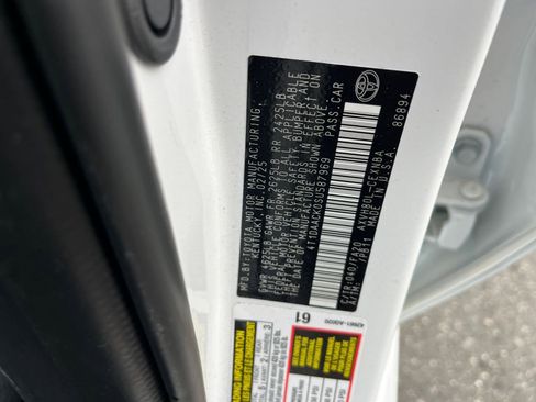 Used 2025 Toyota Camry LE image 28