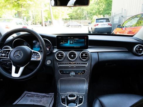 Used 2019 Mercedes-Benz C 300 Sedan image 15