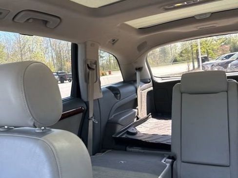 Used 2015 Audi Q7 TDI Premium Plus w/ Premium Plus Package image 14