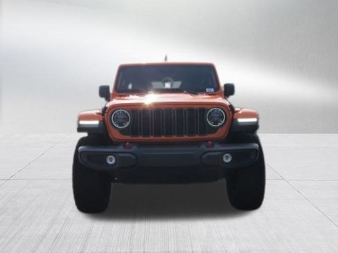 New 2025 Jeep Wrangler Unlimited Rubicon w/ XTREMEE 35" Tire Package image 8