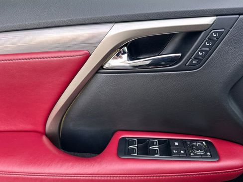 Used 2016 Lexus RX 450h AWD image 10