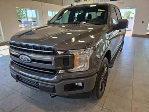 Used 2020 Ford F150 XLT w/ Equipment Group 302A Luxury AWD/4WD image 2