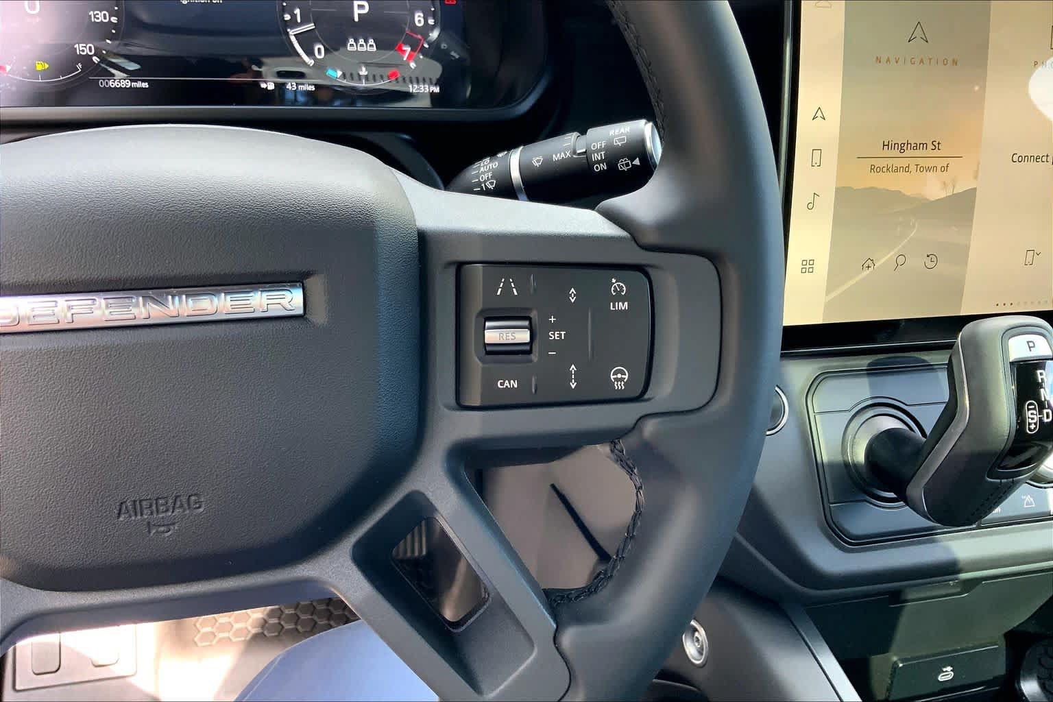 Used 2026 Land Rover Defender 110 S AWD/4WD image 23