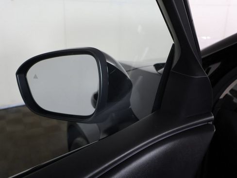 Used 2023 Nissan Ariya AWD image 36