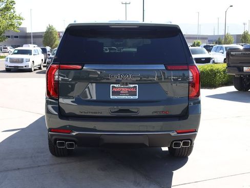 New 2026 GMC Yukon XL AT4 w/ AT4 Premium Plus Package AWD/4WD image 5