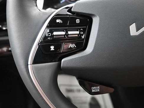 New 2026 Kia Niro Wind w/ Wind Preserve Package FWD image 26