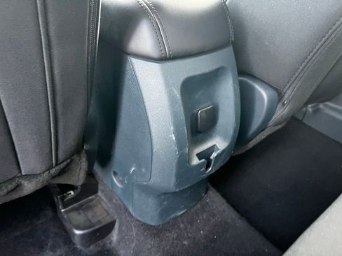 Used 2023 Ford Maverick XLT w/ Black Appearance Package image 8