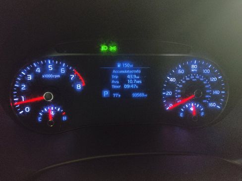 Used 2020 Kia Soul EX FWD image 23