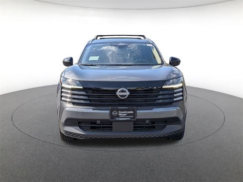 New 2026 Nissan Kicks SV w/ SV Premium Package image 2