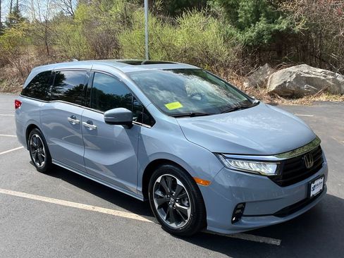 Used 2024 Honda Odyssey Elite image 7