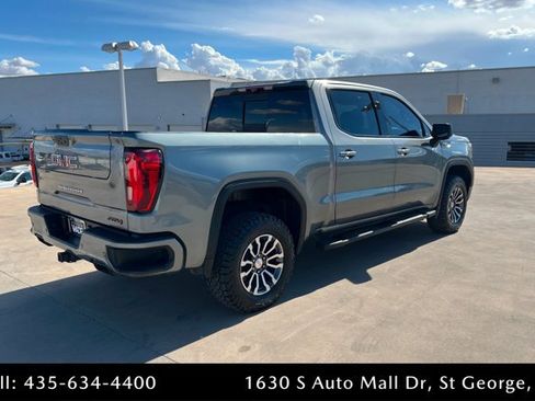 Used 2020 GMC Sierra 1500 AT4 w/ Off-Road Performance Package image 5