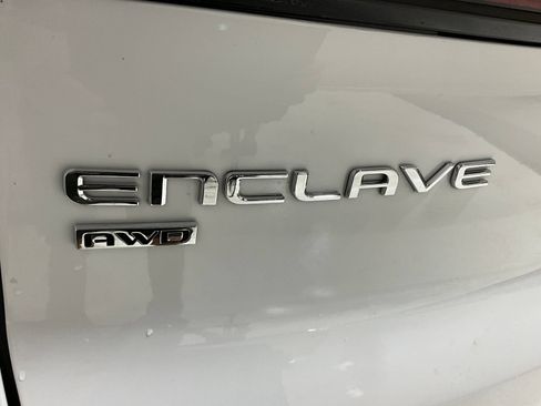 Used 2026 Buick Enclave Sport Touring AWD/4WD image 10
