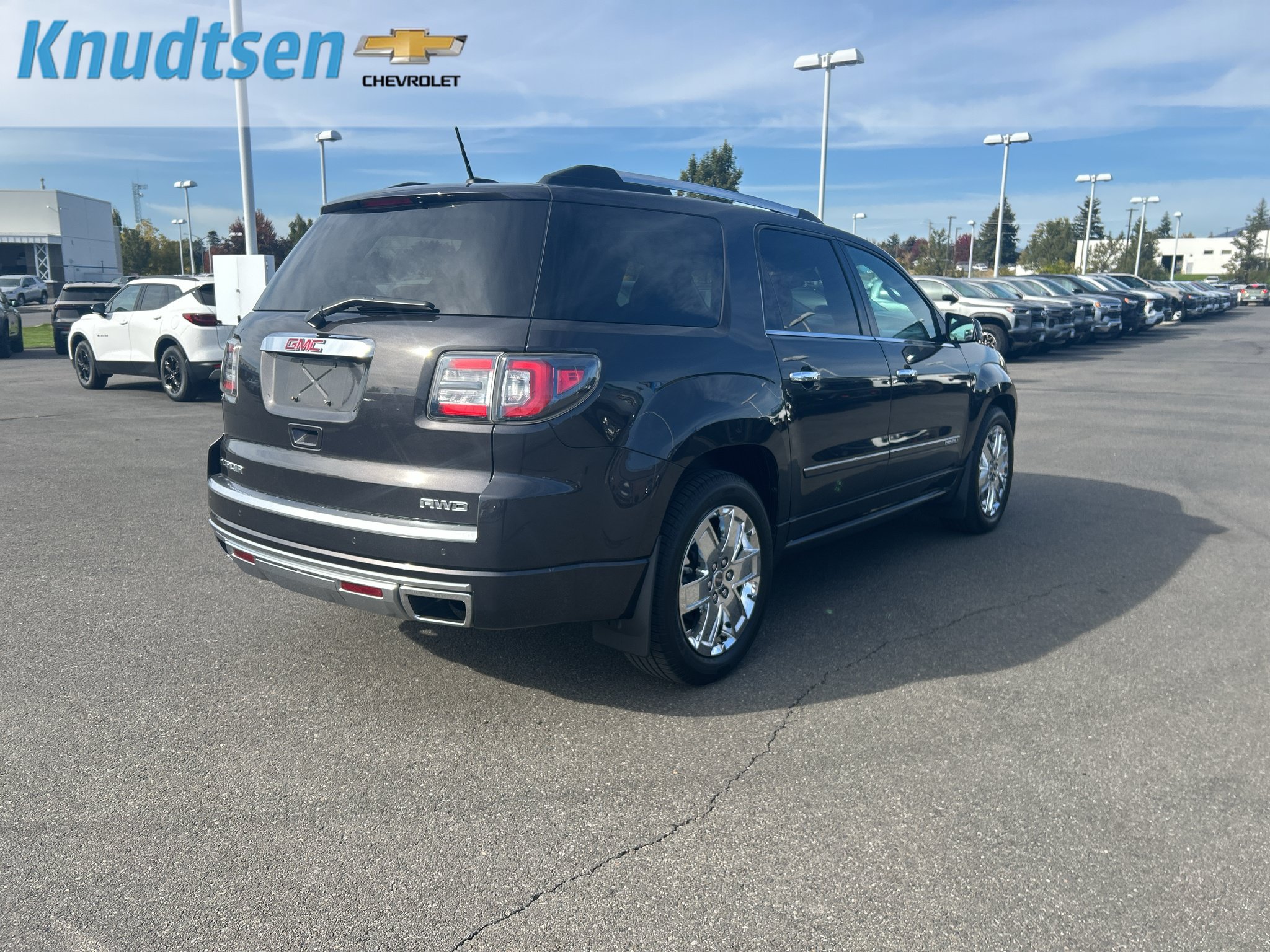 Used 2016 GMC Acadia Denali AWD/4WD image 10