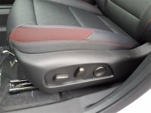 New 2026 Chevrolet Equinox RS w/ Safety and Technology Package image 7