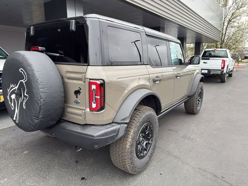 New 2026 Ford Bronco Badlands AWD/4WD image 4